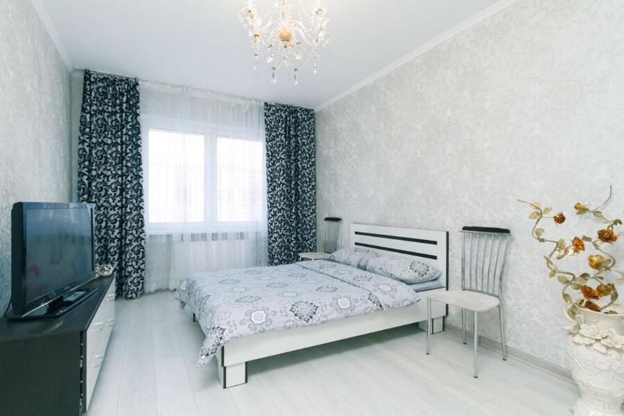 1 вулиця софії русової Apartment *